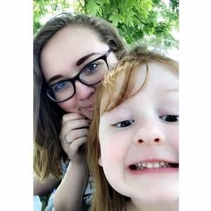 Meet your Posher, Alisa